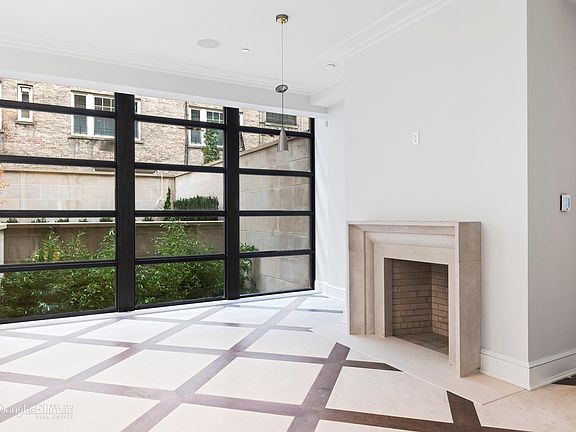 4th image of 118-120 E 76th St