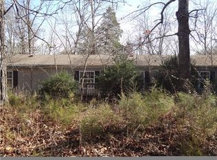 1873 Old Lock A Rd, Charlotte, TN 37036