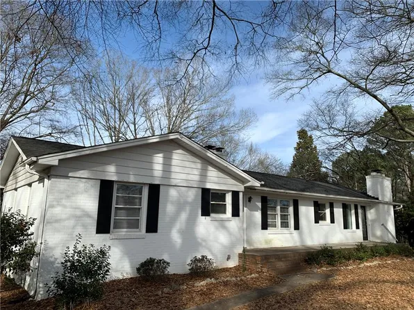 100 Mountain View Ln, Clemson, SC 29631