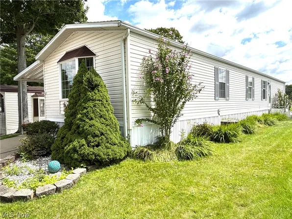 1229 Columbiana Lisbon Rd Lot 63, Columbiana, OH 44408