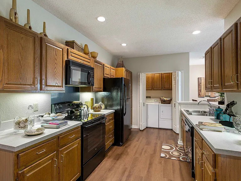 Gourmet Kitchen with Solid Oak Cabinetry