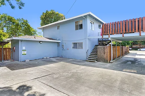 828 D St Photo 1