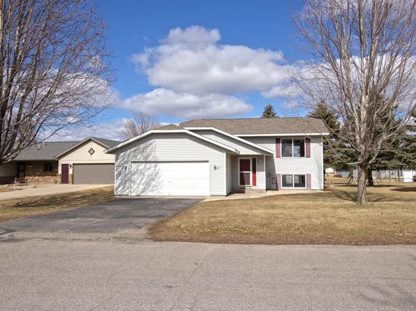 420 Spruce St, Paynesville, MN 56362