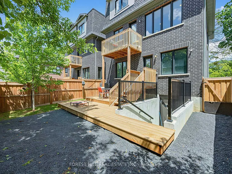 2996 Weston Rd — Photo 44