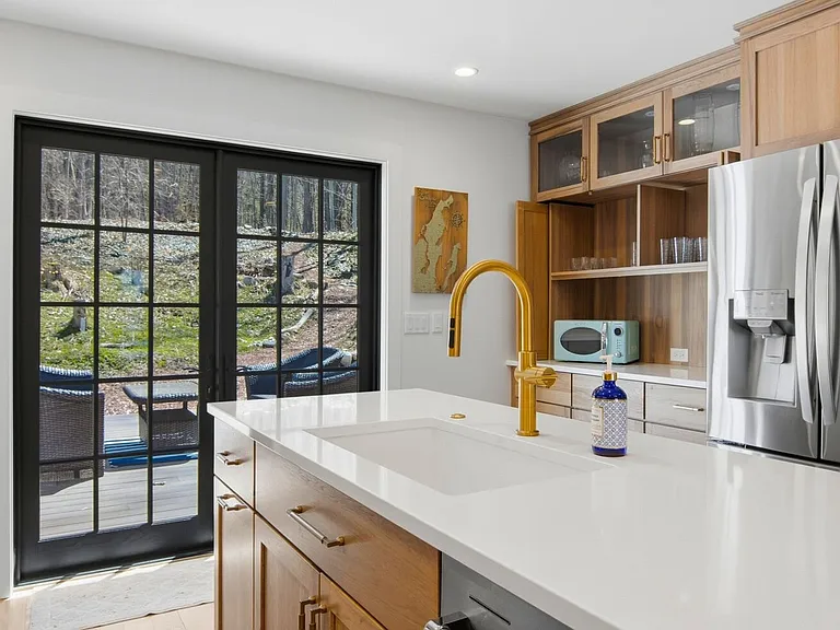 7320 Peninsula Dr — Photo 9