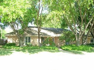 10034 Cromwell Dr, Dallas, TX 75229