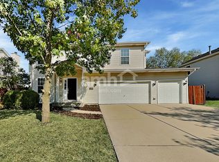 5301 Meadowbrook St, Plainfield, IL 60586