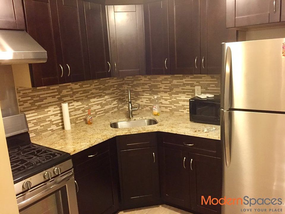 1st image of 1812 Astoria Blvd APT 1R