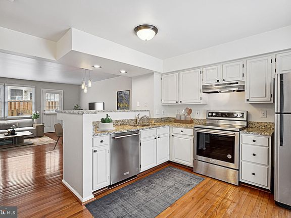 3rd image of 5047 9th St S
