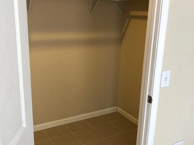 Large Walk-in Closets