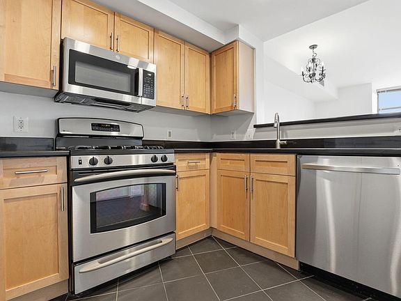 2nd image of 3883 Connecticut Ave NW APT 606