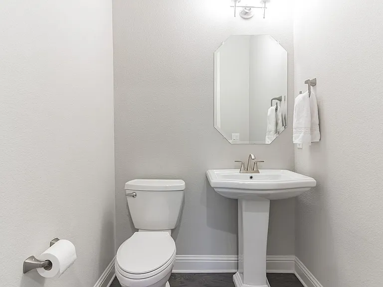 7100 Trissino Dr — Photo 5