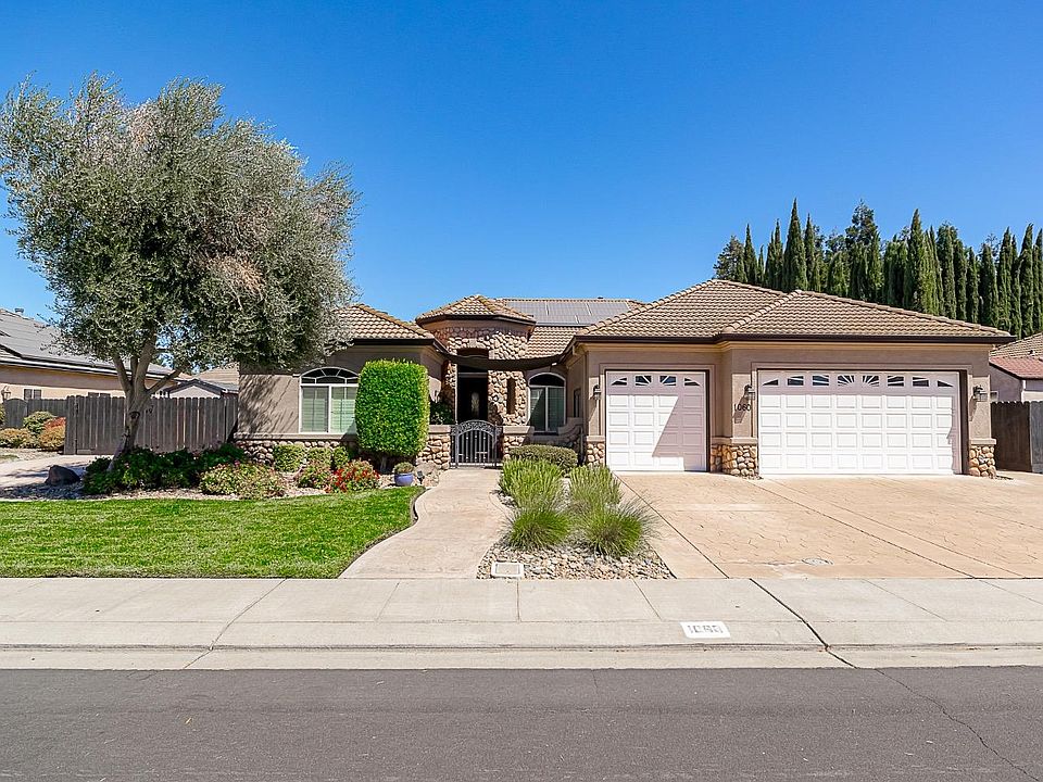 1st image of 1060 Pestana Ave