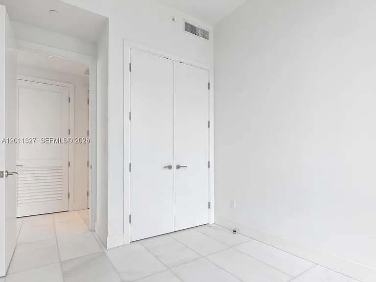 175 SE 25th Rd #704 — Photo 15