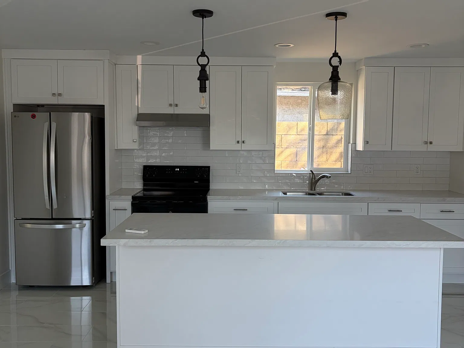 1 bed, 679 sqft, $2,400 — Photo 3