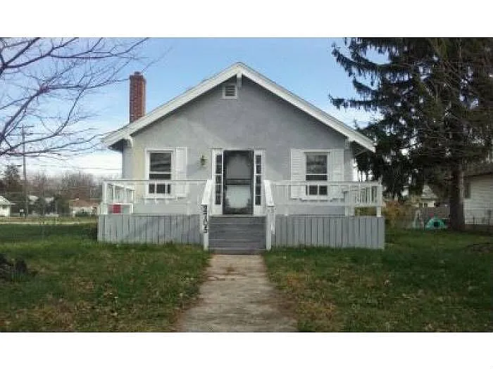 2705 S Fleming St photo 1