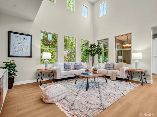 104 Borrego Dr, Irvine, CA 92618