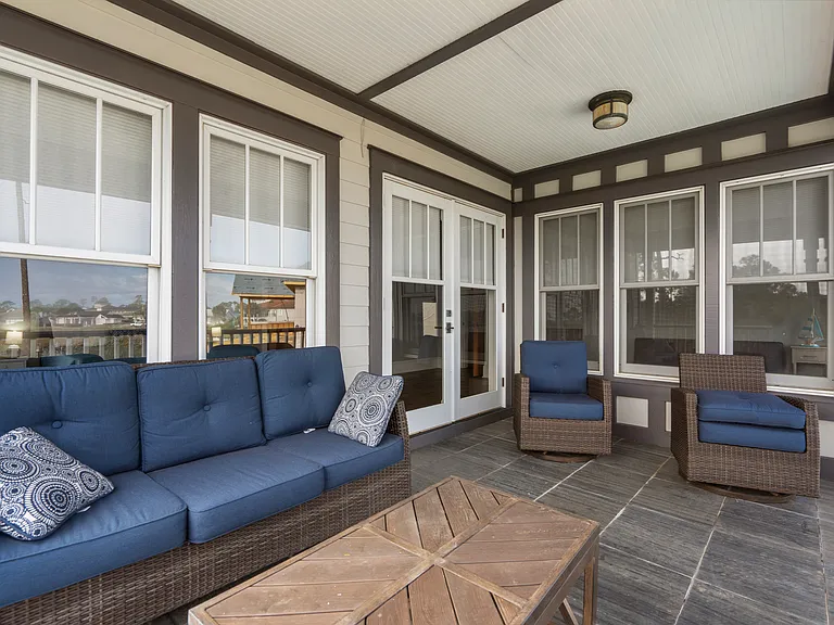3209 Swordfish Dr — Photo 32