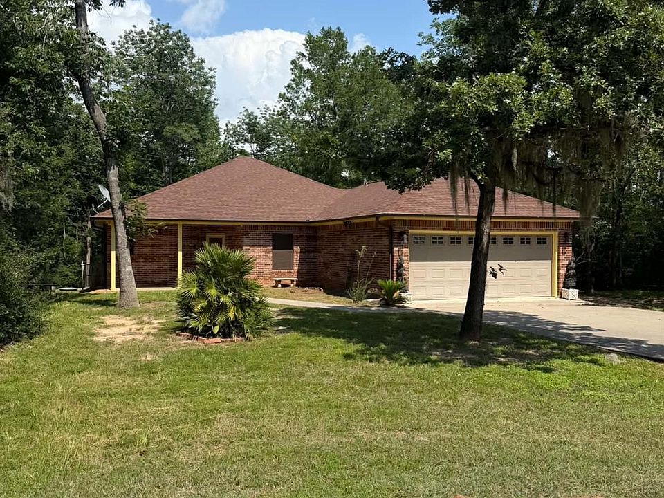 1st image of 265 Fox Ln