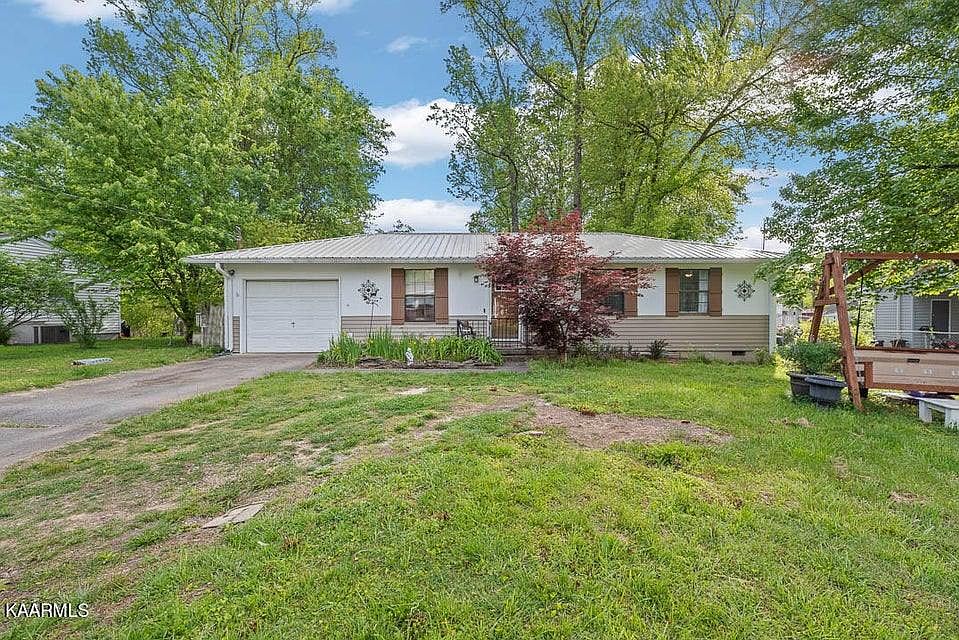 1st image of 104 Duncan Dr
