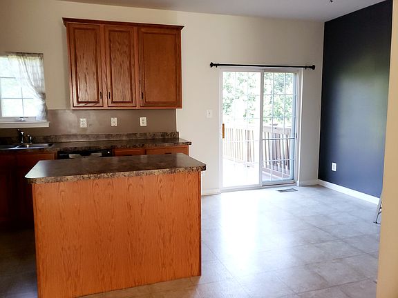 Eat-in Kitchen w/ slider to Deck