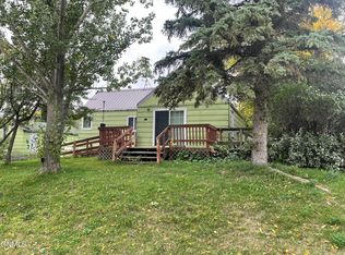 102 E Rowan Ave, Goodrich, ND 58444