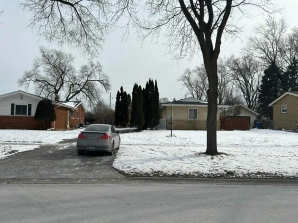 1205 N Wheeling Rd, Mount Prospect, IL 60056