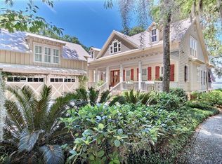 20 Wrights Point Cir, Beaufort, SC 29902