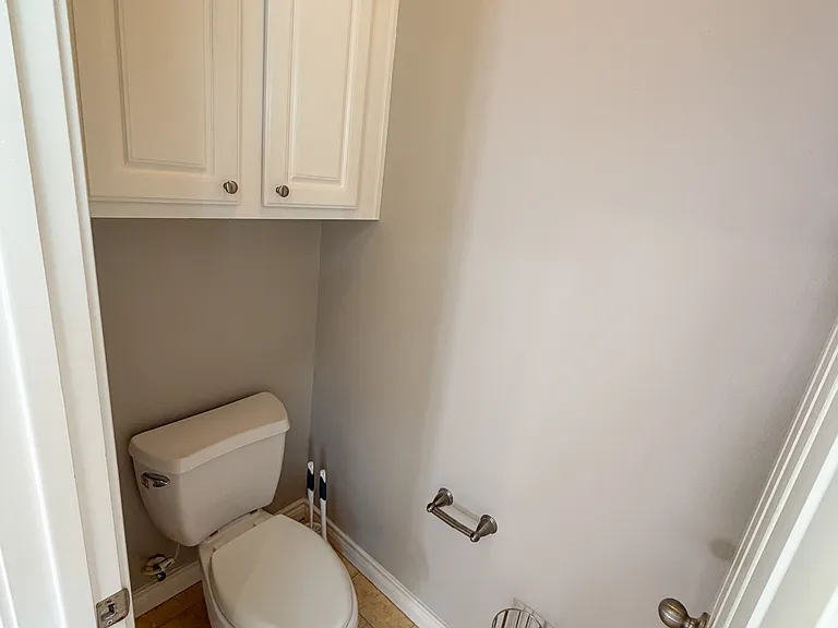 1505 Paige St — Photo 18