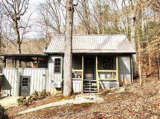 355 Henslee Hollow Ln, Rabun Gap, GA 30568