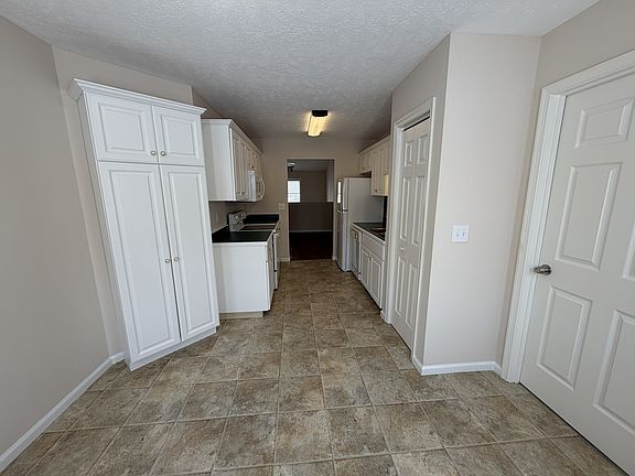 4th image of 201 Wheatland Ct #A46729339