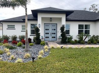 837 Oaks Shores Rd, Leesburg, FL 34788