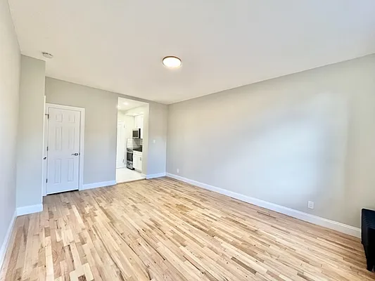 Rented by Best Apartments North Inc | media 7