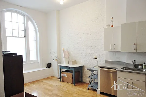 Rented by Ideal Properties Group | media 54