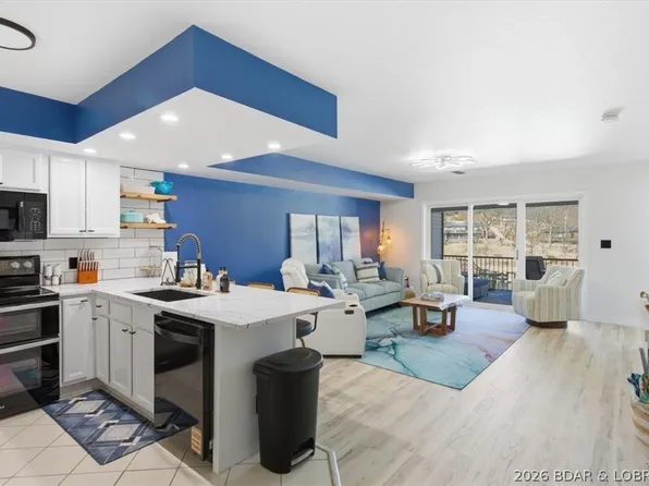 40 Lighthouse Rd Unit 4-204, Lake Ozark, MO 65049