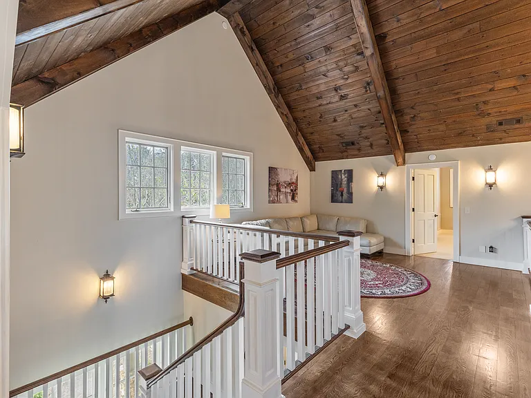 115 Falls Ct W — Photo 21