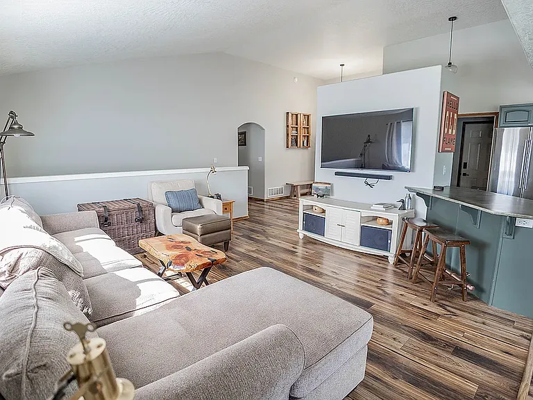 1268 W Bentwood Loop — Photo 79