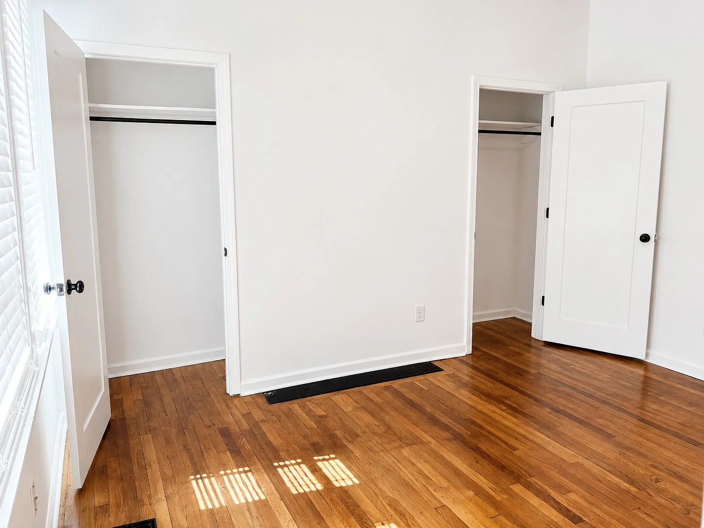 Martha Street Duplex — Photo 4