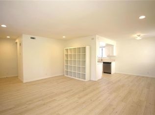 417 W 4th St #4, Long Beach, CA 90802