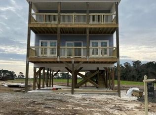 210 Great Neck Hill Rd, Hubert, NC 28539