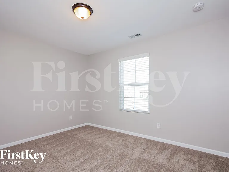 6729 Barefoot Forest Dr — Photo 11