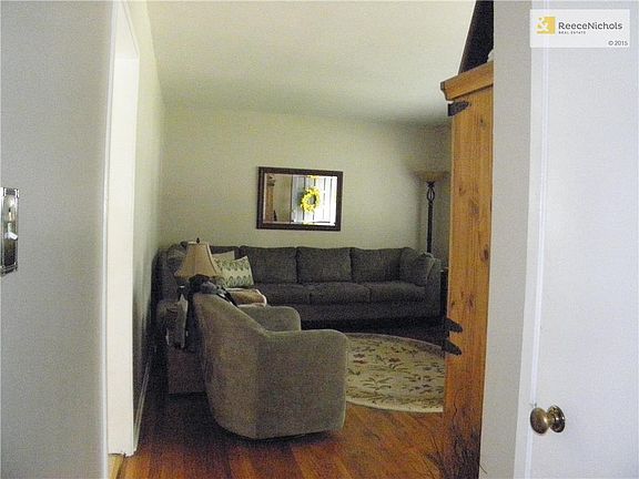 2nd image of 5317 W 76th Ter