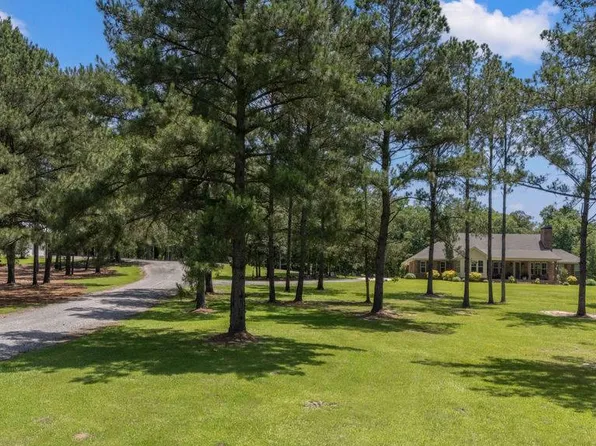 6103 County Road 37 S, Hope Hull, AL 36043