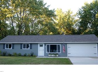 1873 Dooridge Dr, Twinsburg, OH 44087