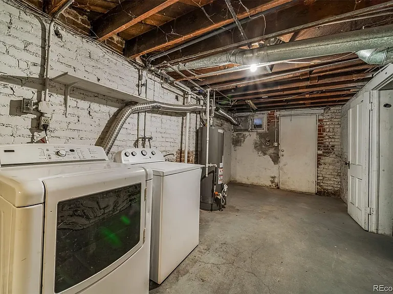 1214 E 10th Ave — Photo 34