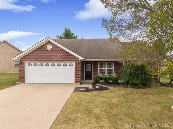 5504 Stratford Court, Charlestown, IN 47111