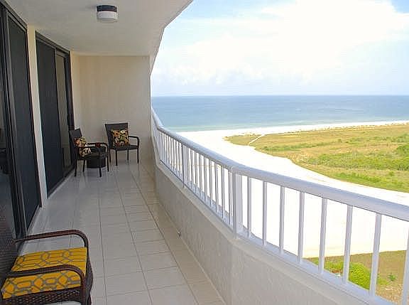 5th image of 260 Seaview Ct APT 1908