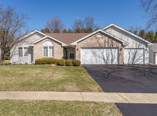 6894 Errol Ct, Cherry Valley, IL