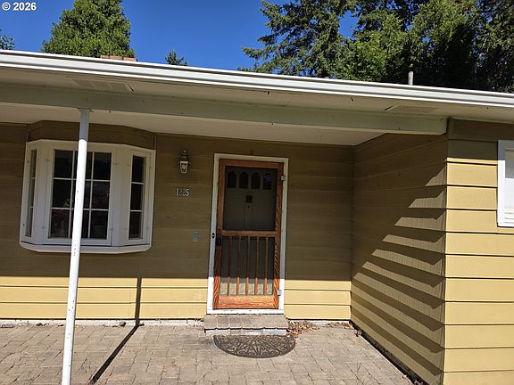 4th image of 1225 NW 16th St