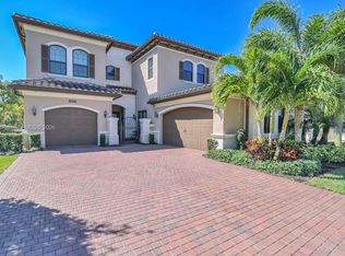 9728 Bozzano Dr, Delray Beach, FL 33446